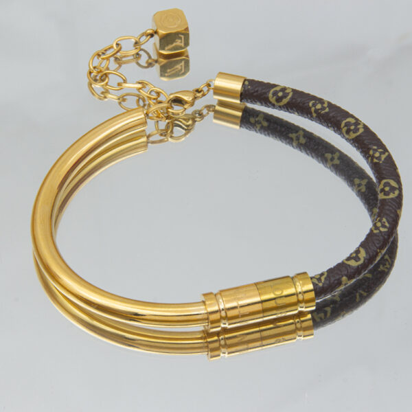 Pulsera Louis Vuitton Bañado en Oro 5