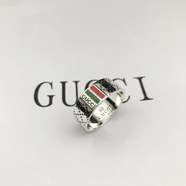 Anillo Gucci